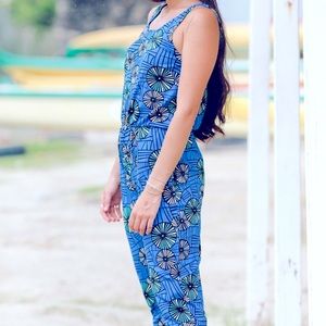 Fighting Eel/Ava Sky cute jumper.  Worn couple times.